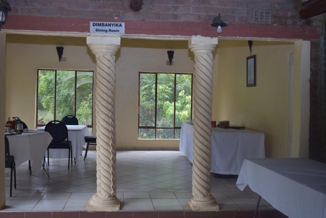 Copacopa Lodge And Conference Centre Punda Maria Bagian luar foto